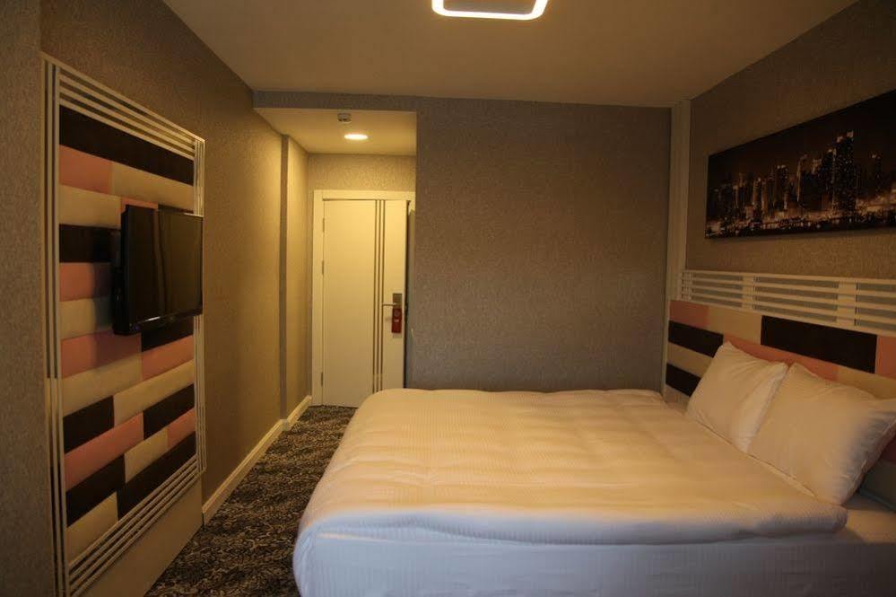 Manhattan Hotel Ankara Luaran gambar