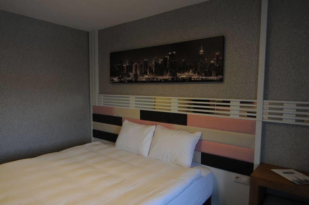 Manhattan Hotel Ankara Luaran gambar